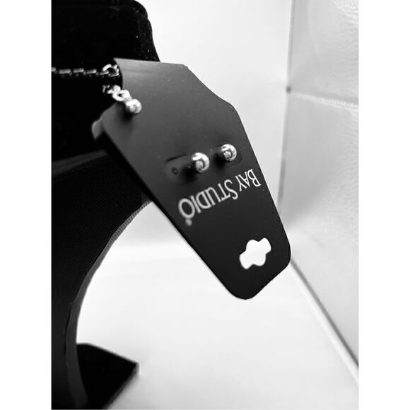 Bay Studio Women's Silver-Tone Paisley Necklace And Earring Set NWT - Picture 2 of 6